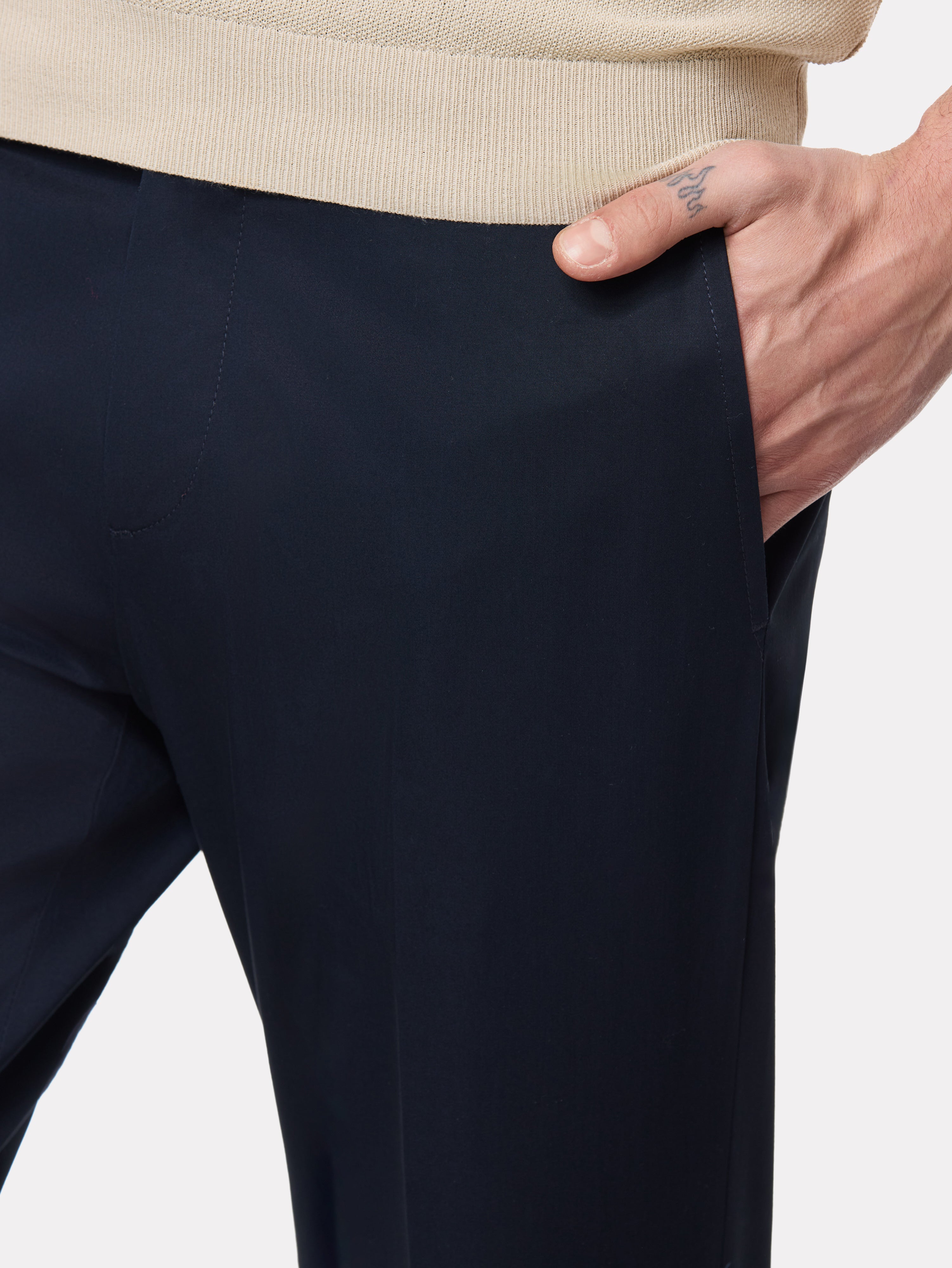 Pantaloni chinos navy