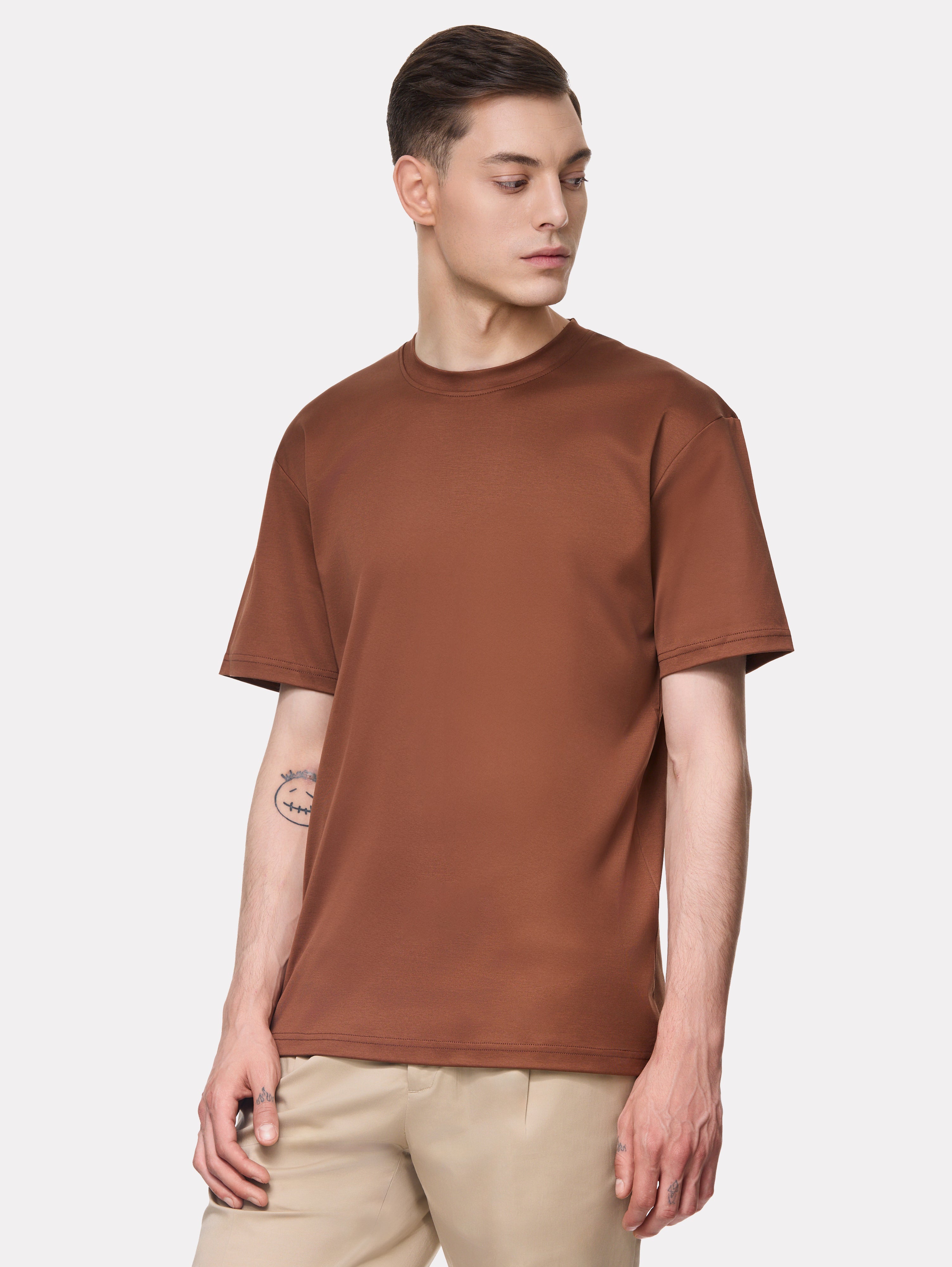 T-shirt cammello in cotone con ottagono