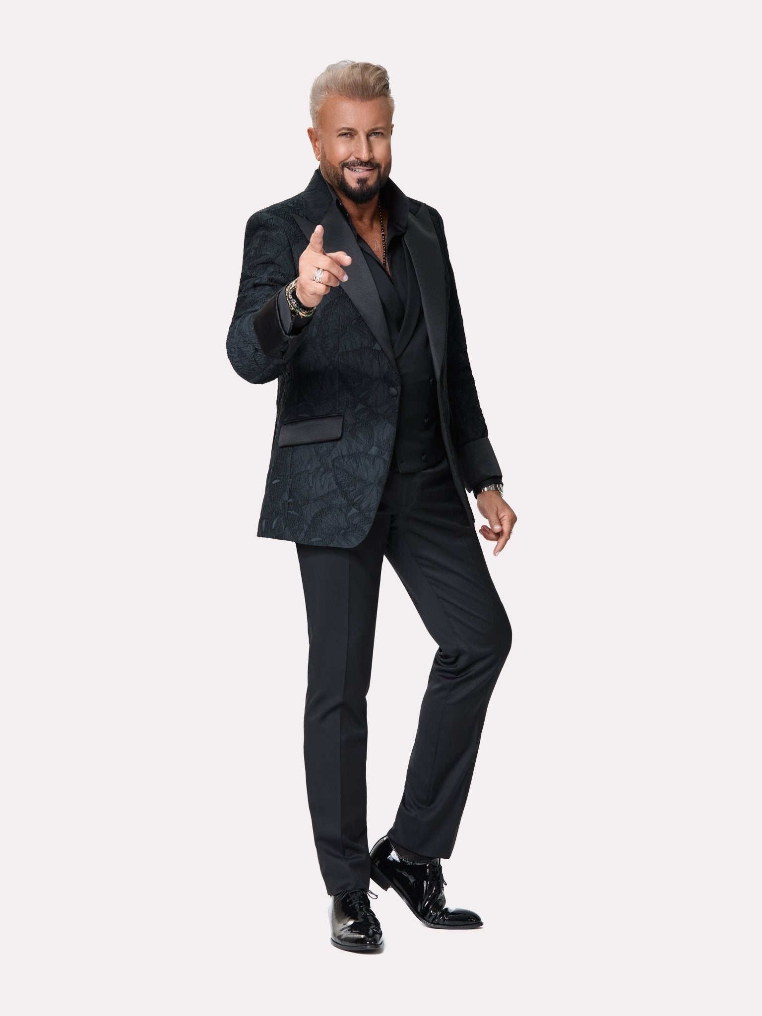 Sacou smoking made to measure cu model 3d - Viggo