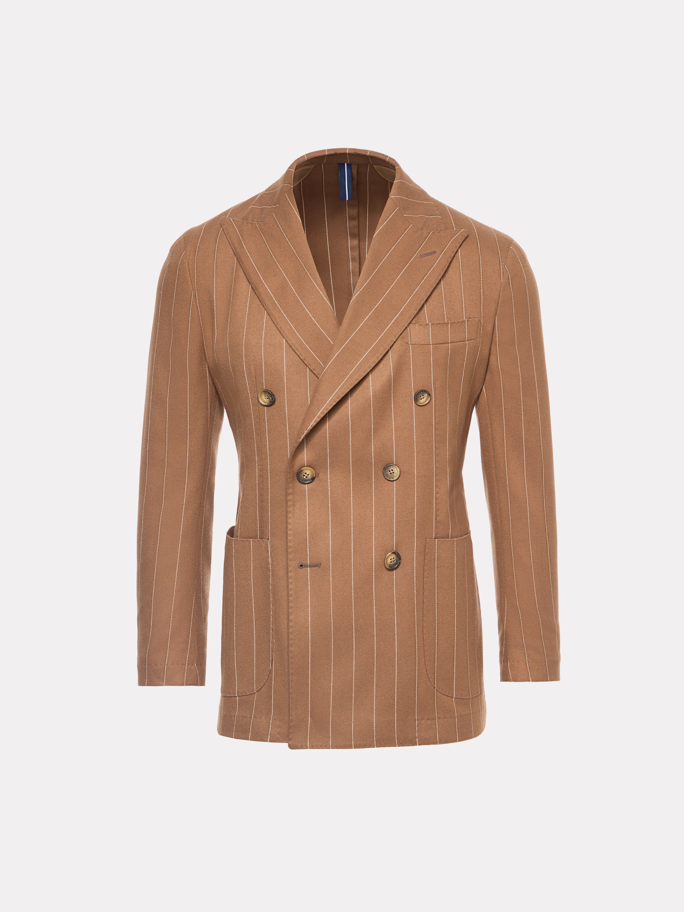 Costum slim fit cu dungi fine beige, la doua randuri de nasturi