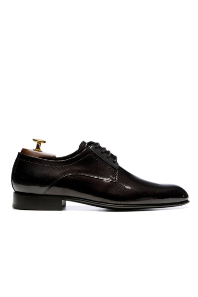 Black Lacquered Derby Model Shoes