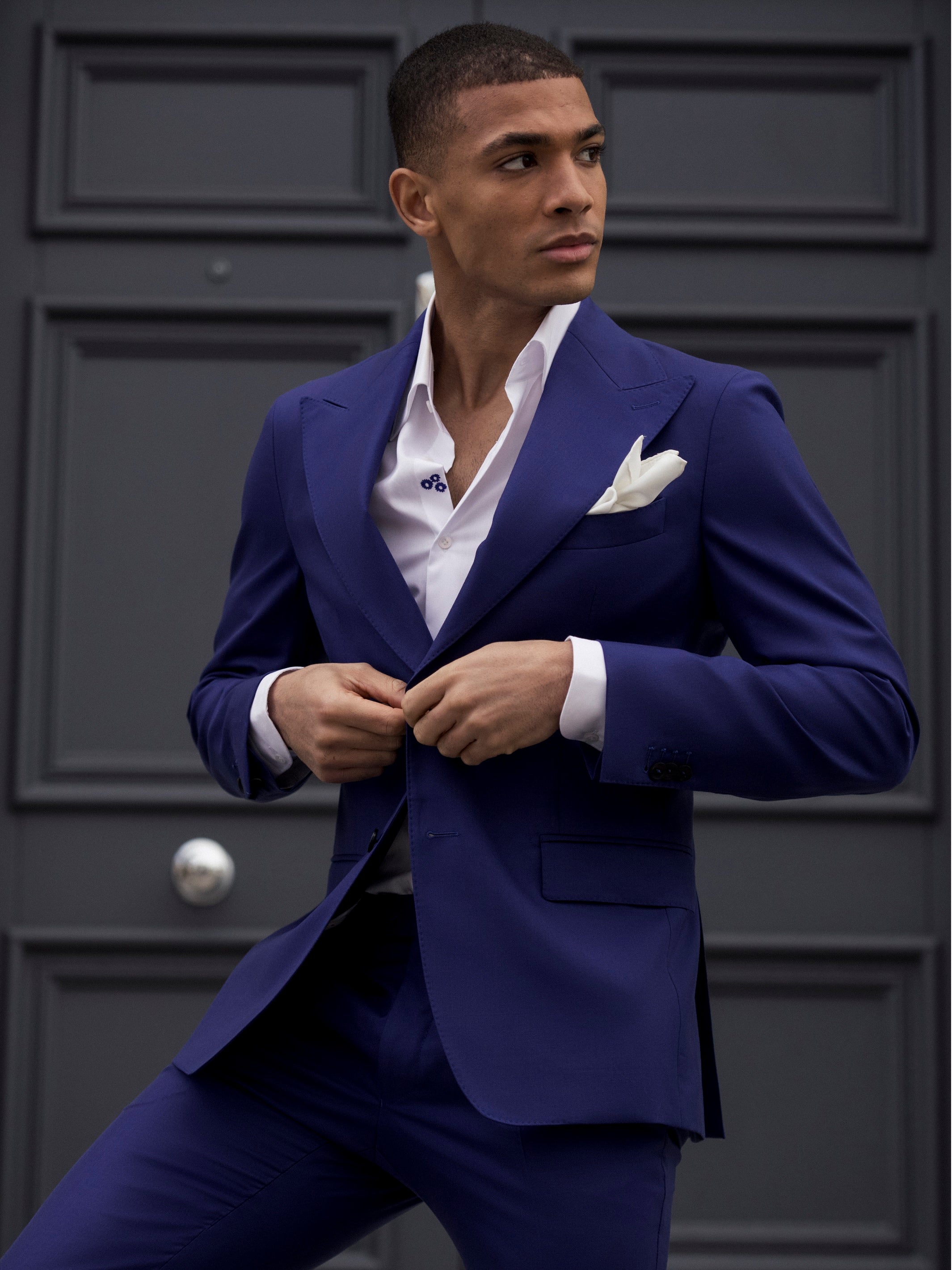 Textured blue two-piece suit, tailored fit