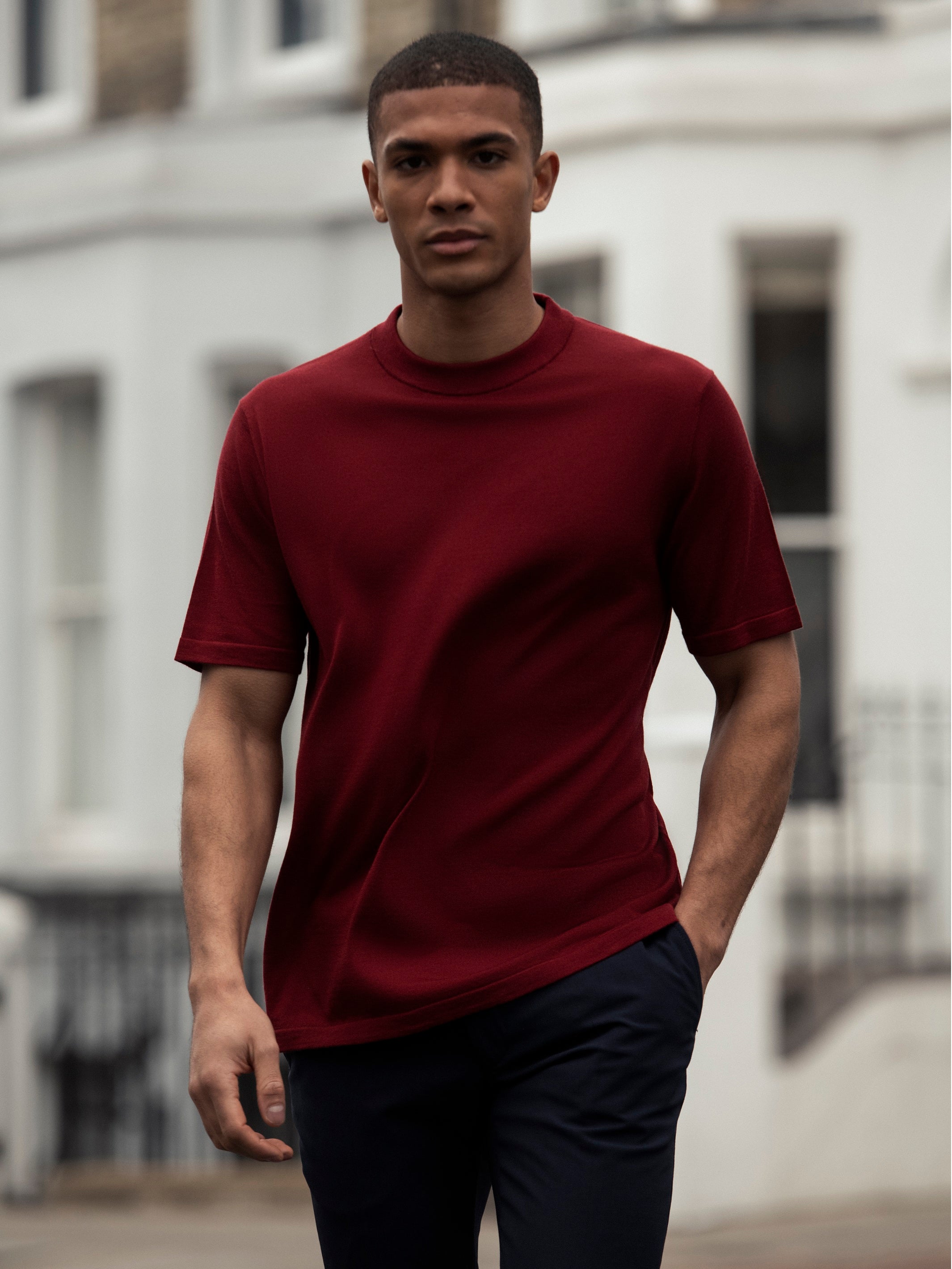 Bordeaux T-shirt made of natural silk and merino wool