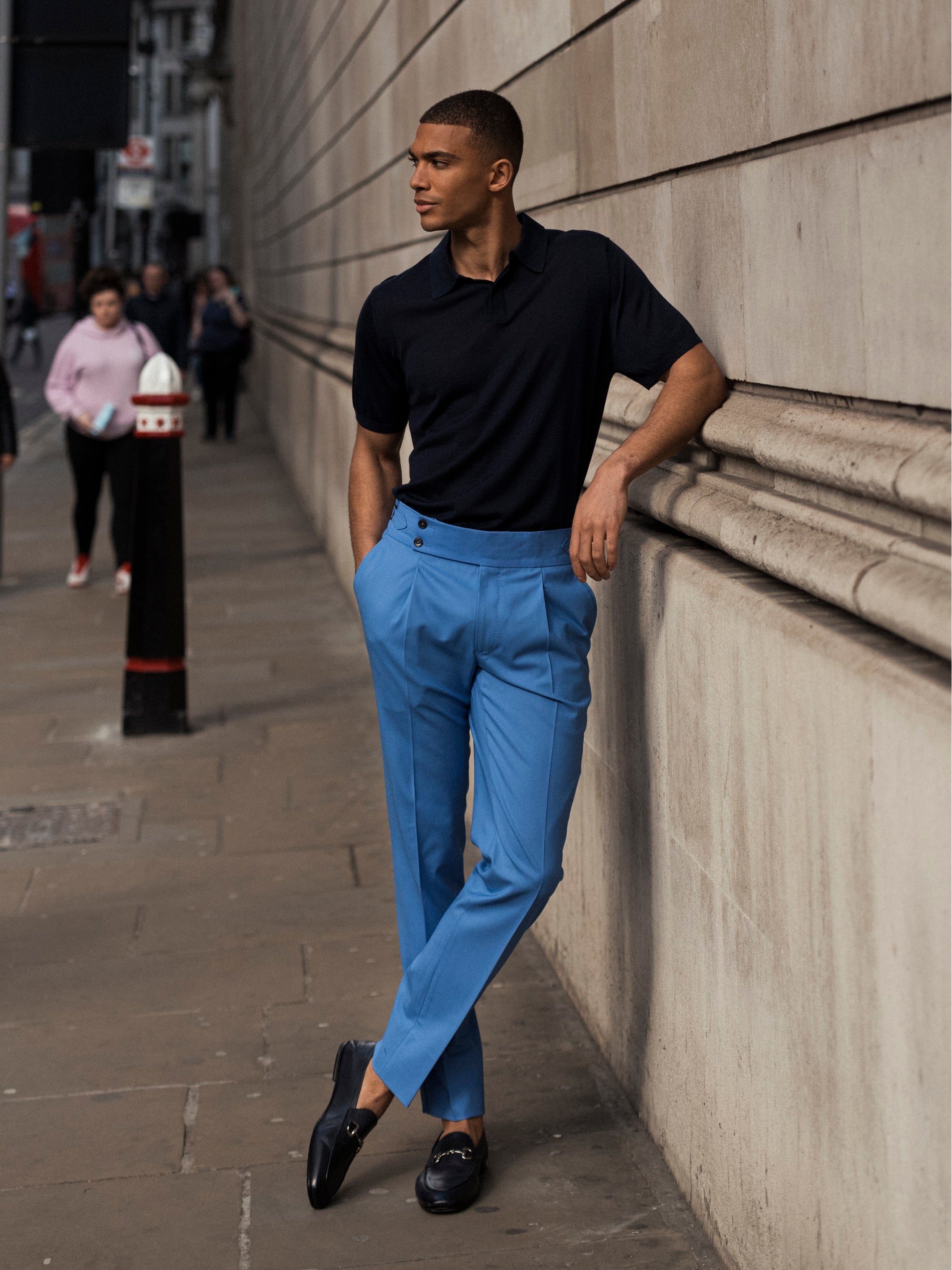 Navy polo shirt made of natural silk and merino wool