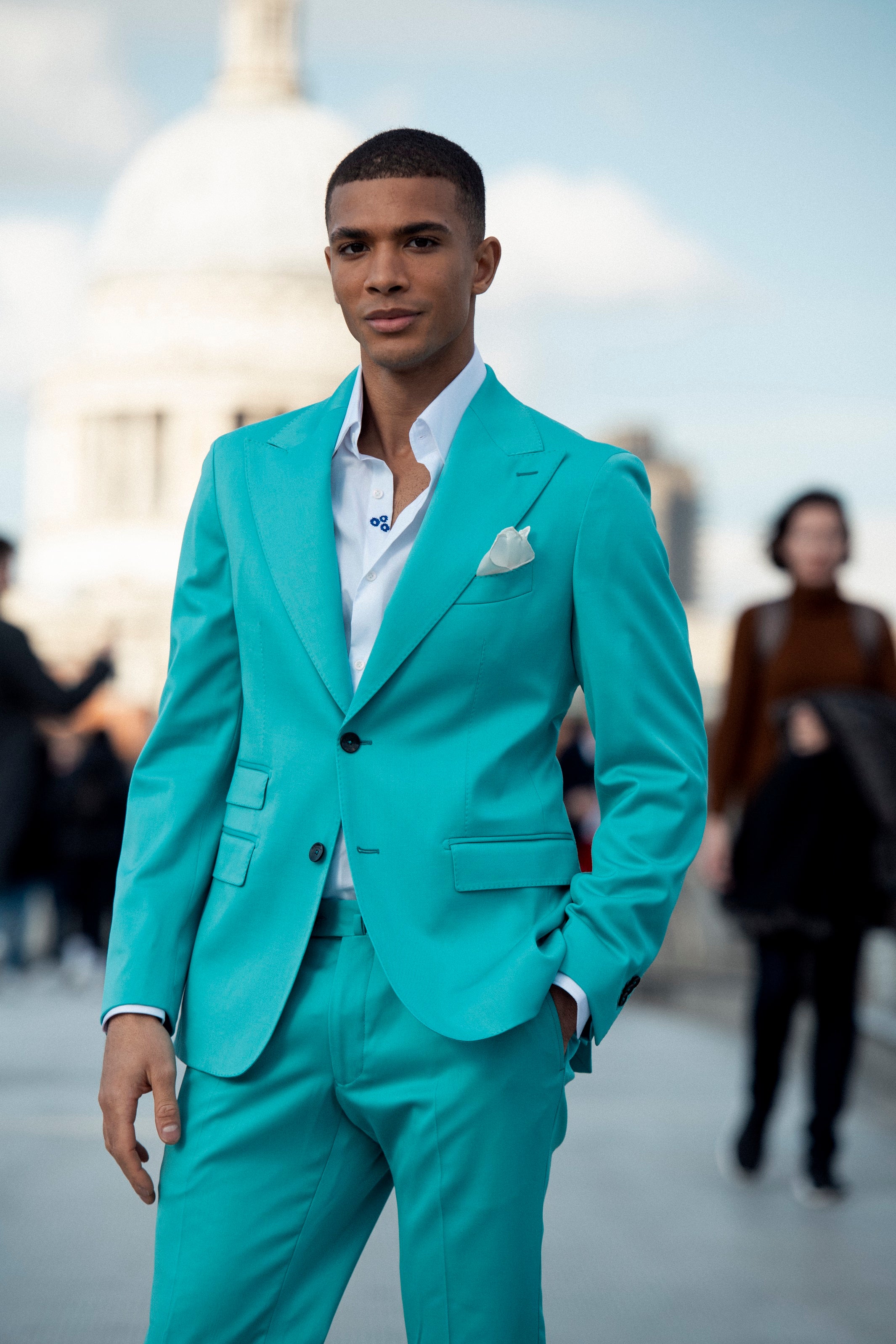 Two-piece turquoise suit, tailored fit