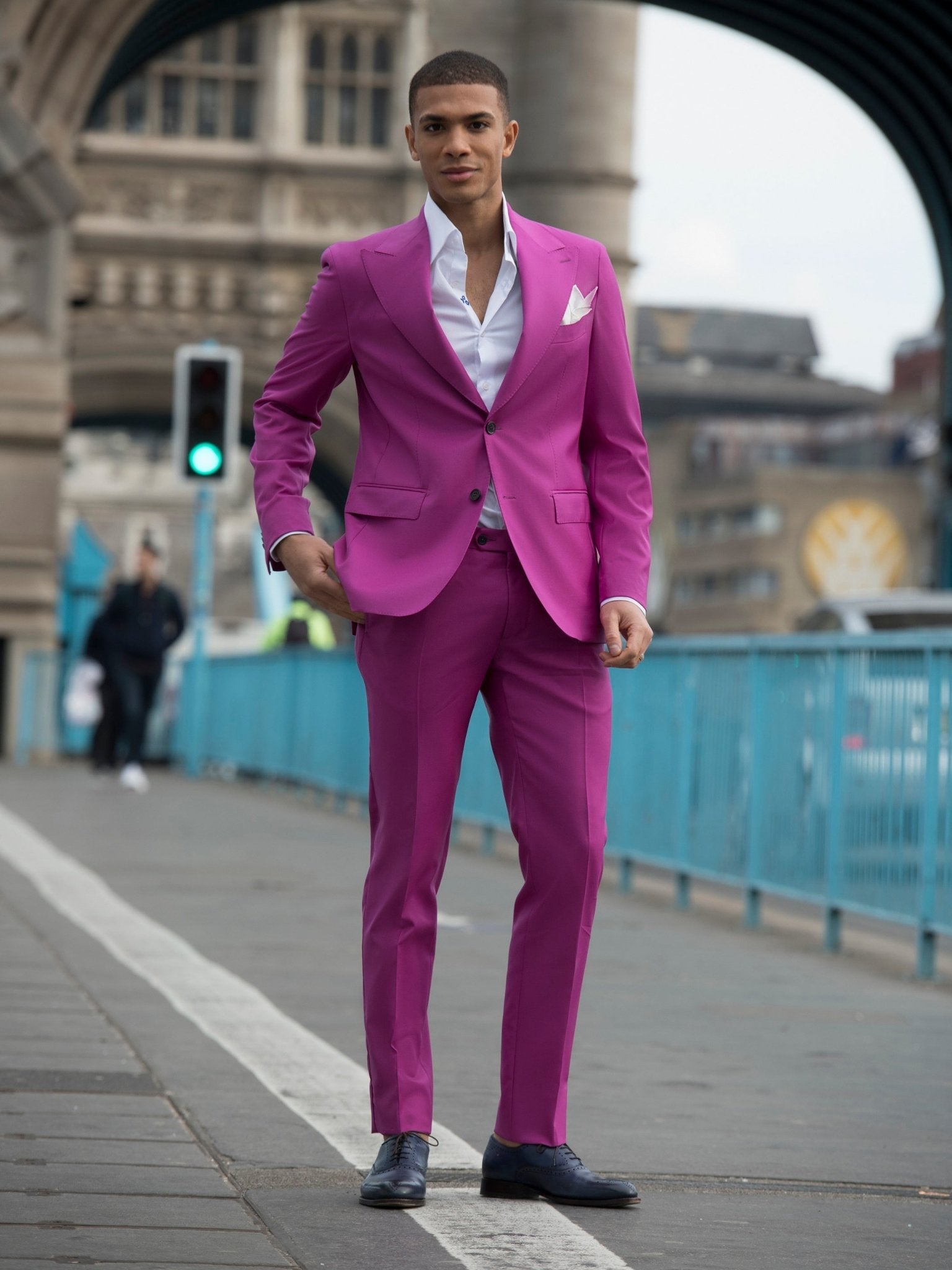 Costum tesatura Vitale Barberis, fuchsia, tailored fit - Viggo