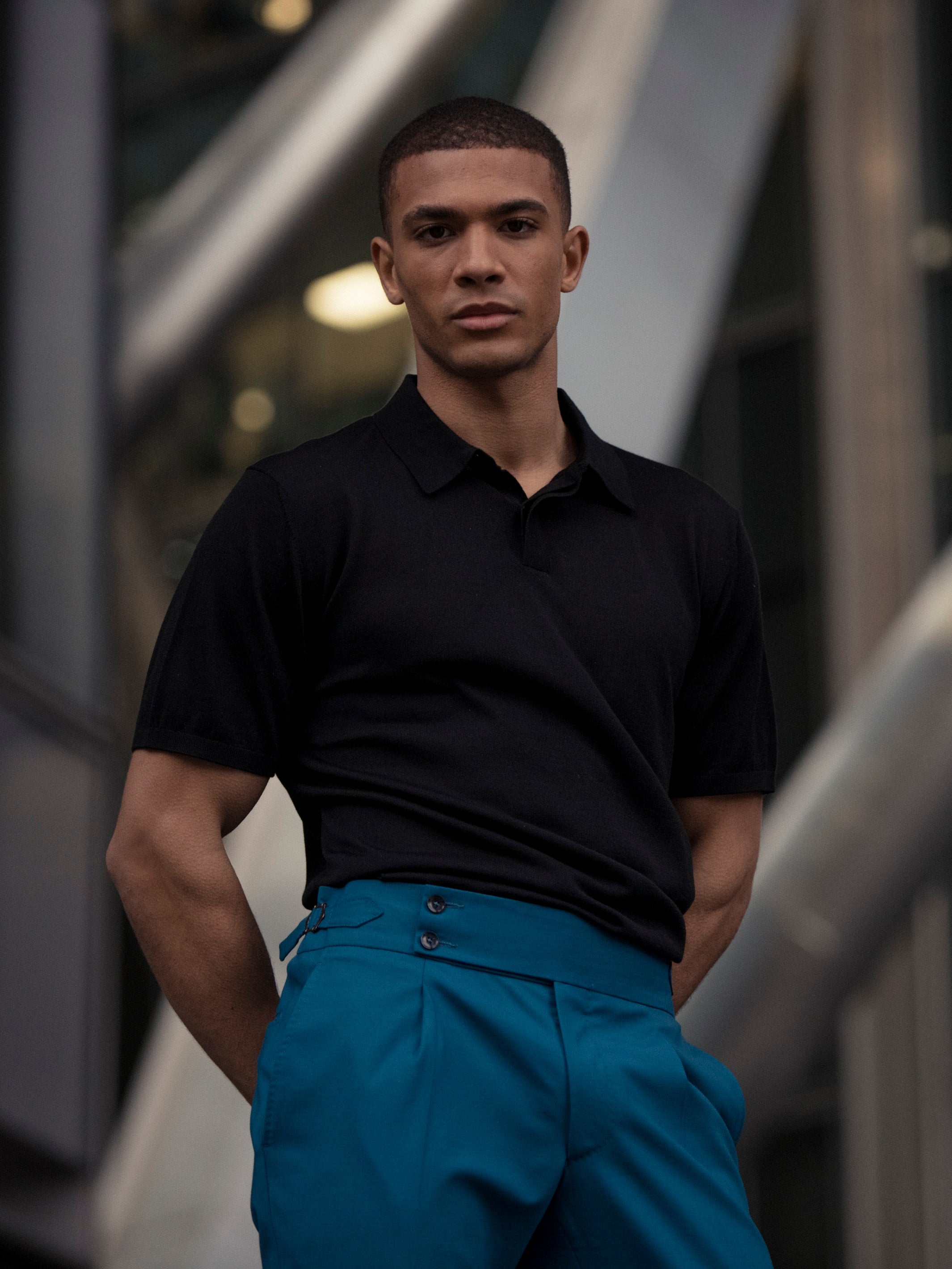 Black polo shirt made of natural silk and merino wool