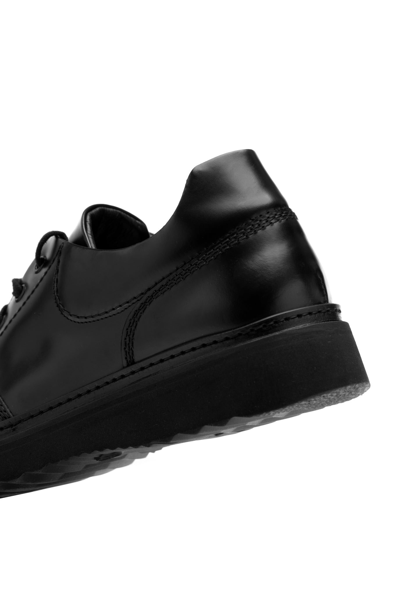 Pantofi derby cu talpa din cauciuc