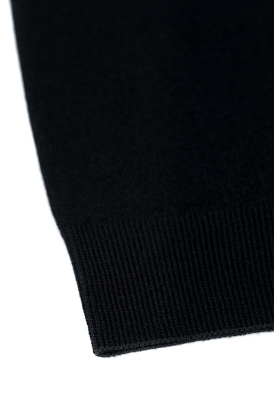 Pulover fin negru din lana merino