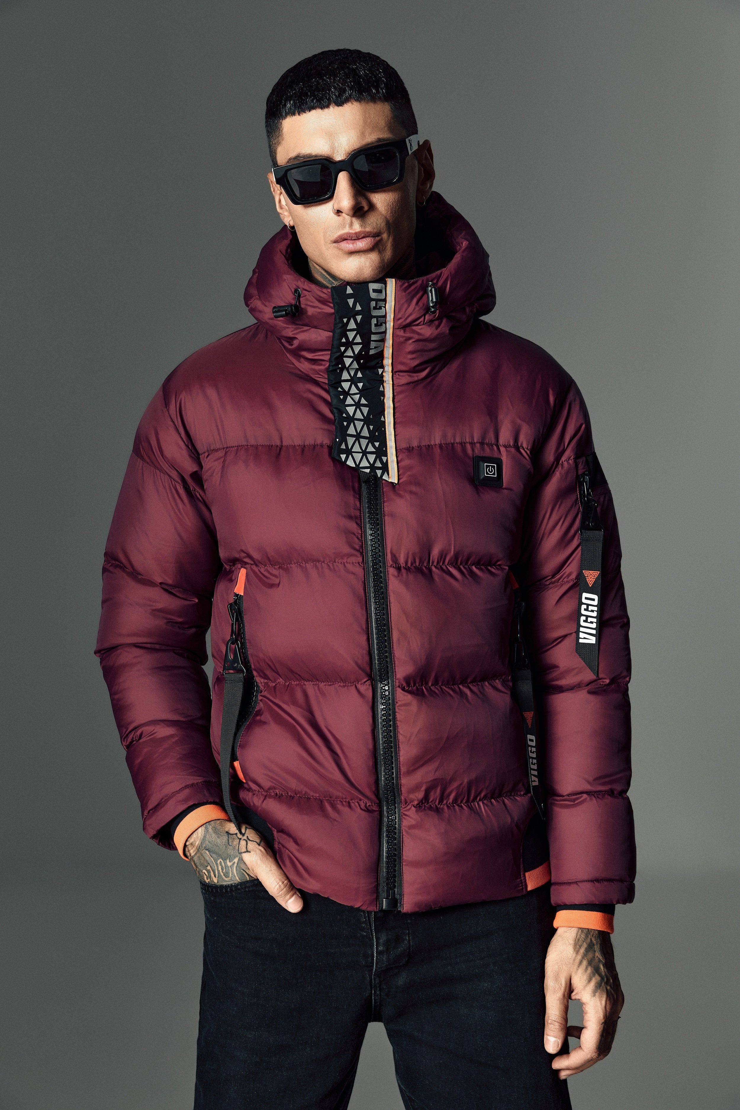 Bordeaux jacket with heating and removable accessories