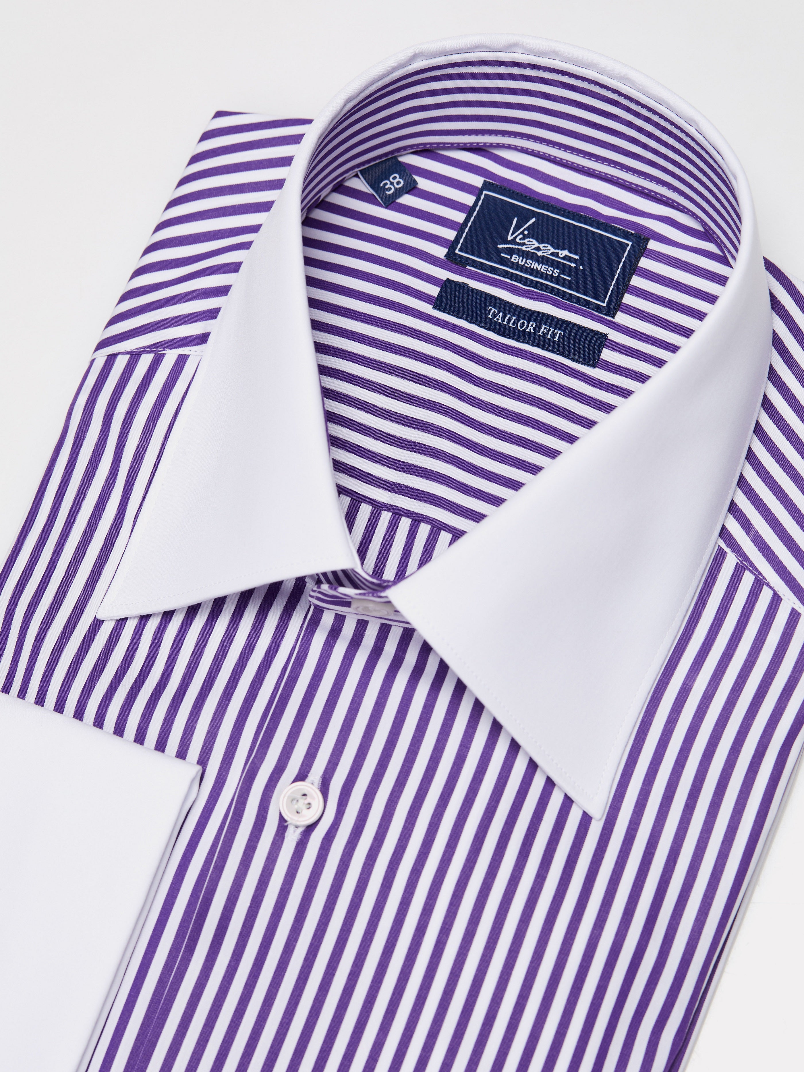Camicia bianca a righe viola, polsini con bottoni