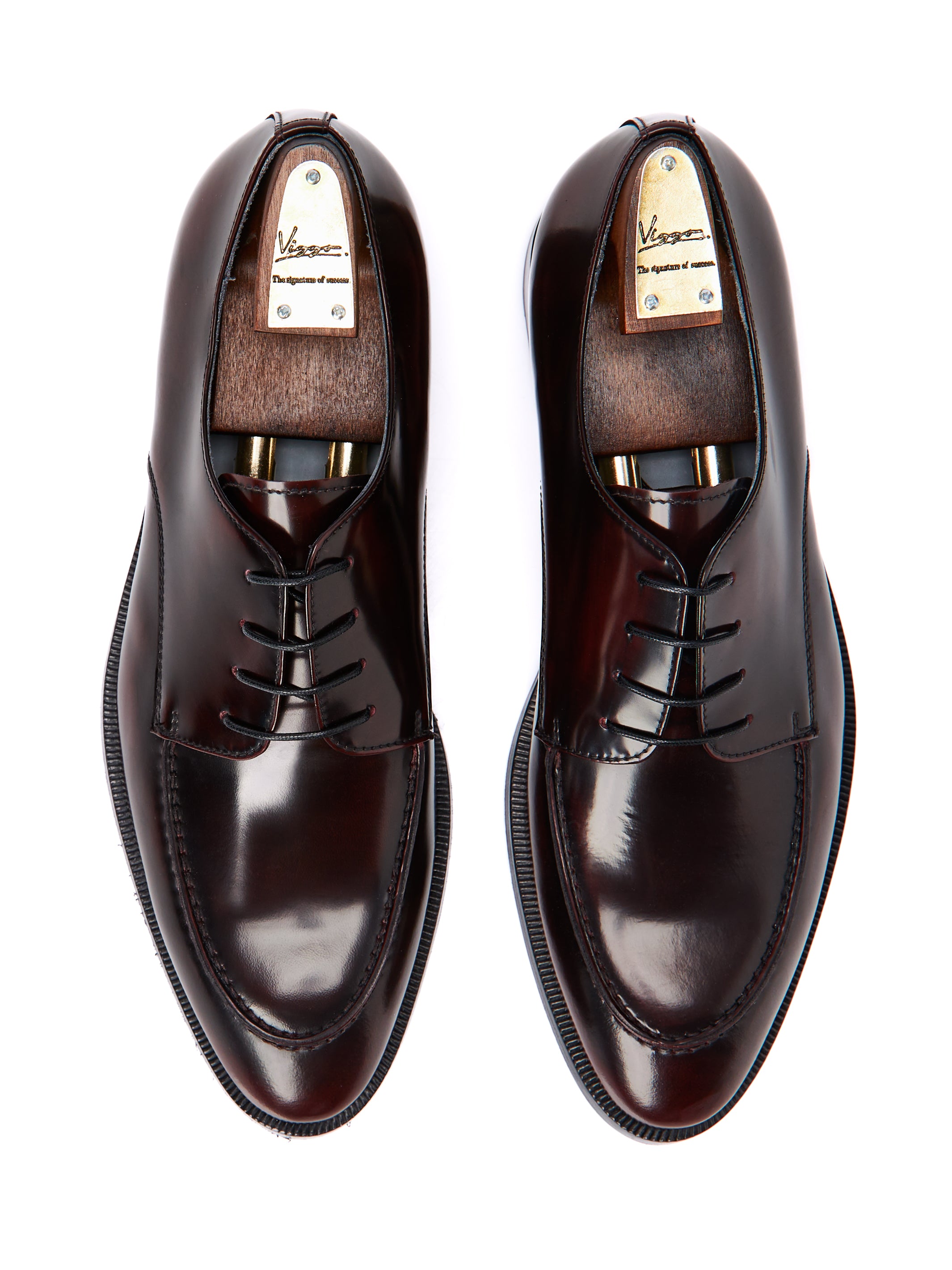 Wine derby shoes
