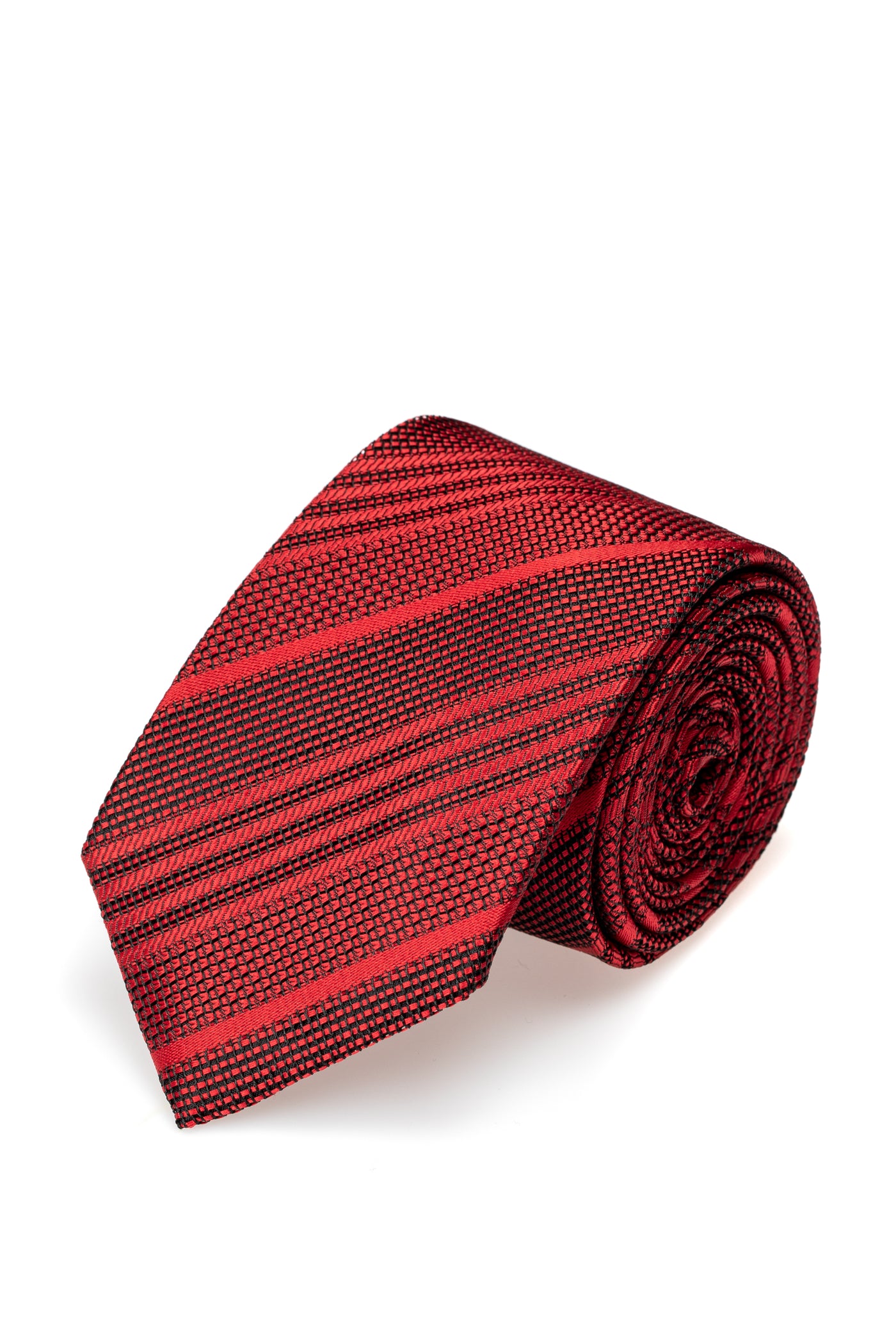 テクスチャとストライプの赤いシルクのネクタイ