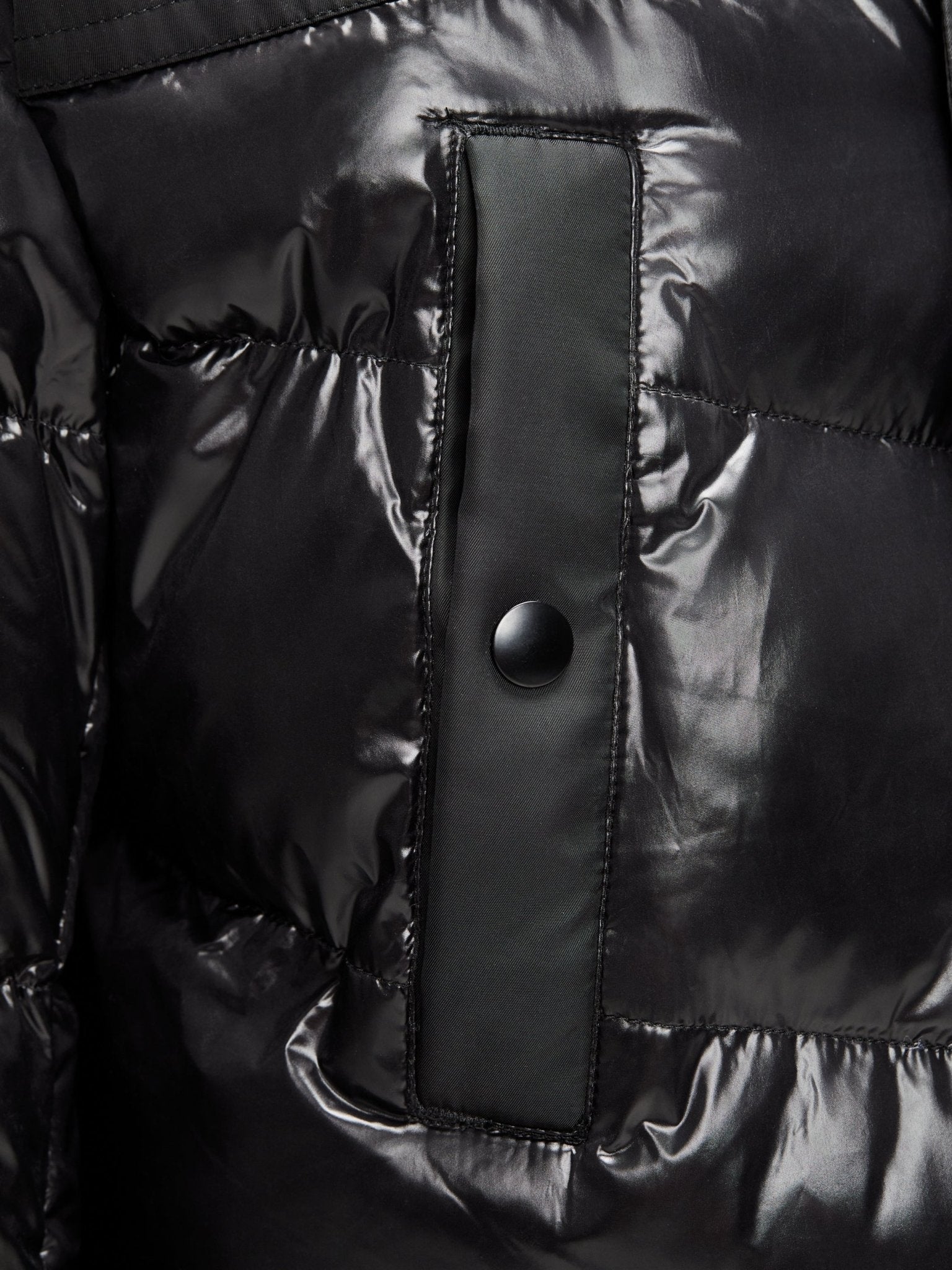 Geaca neagra lunga, cu incalzire - Viggo