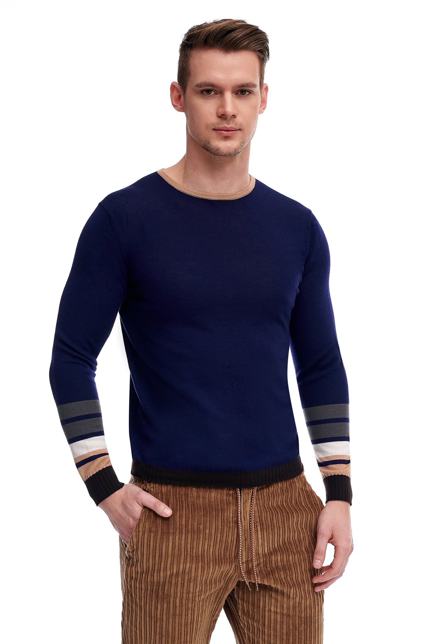 Maglione in lana fine e cashmere blu navy